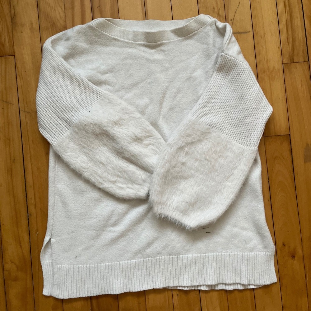 Anthropologie White Fuzzy Sleeve Sweater Pullover Long Sleeve Size M